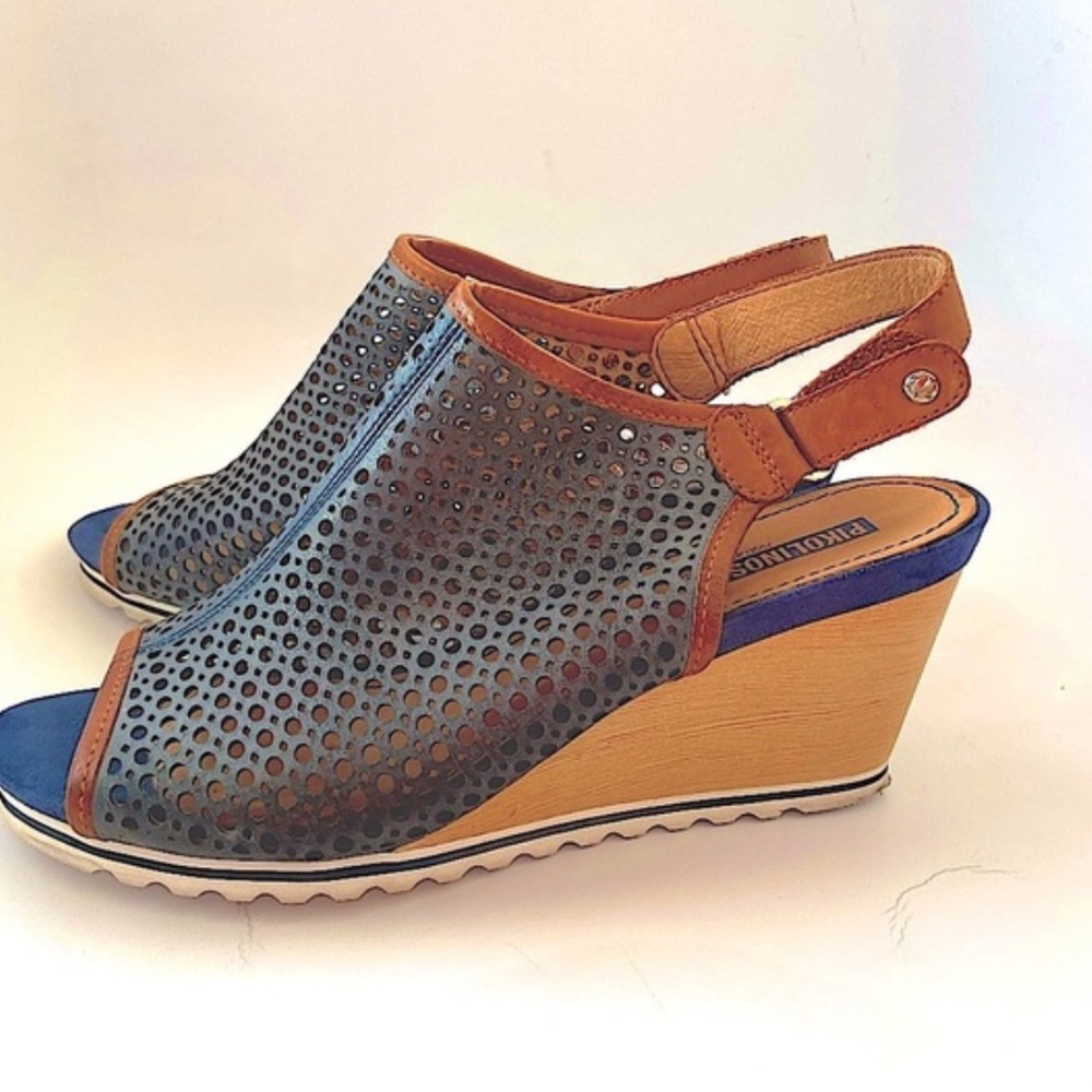 Pikolinos Bali Wedge Laser Cut Leather Sandal Navy Size EU41 /w11